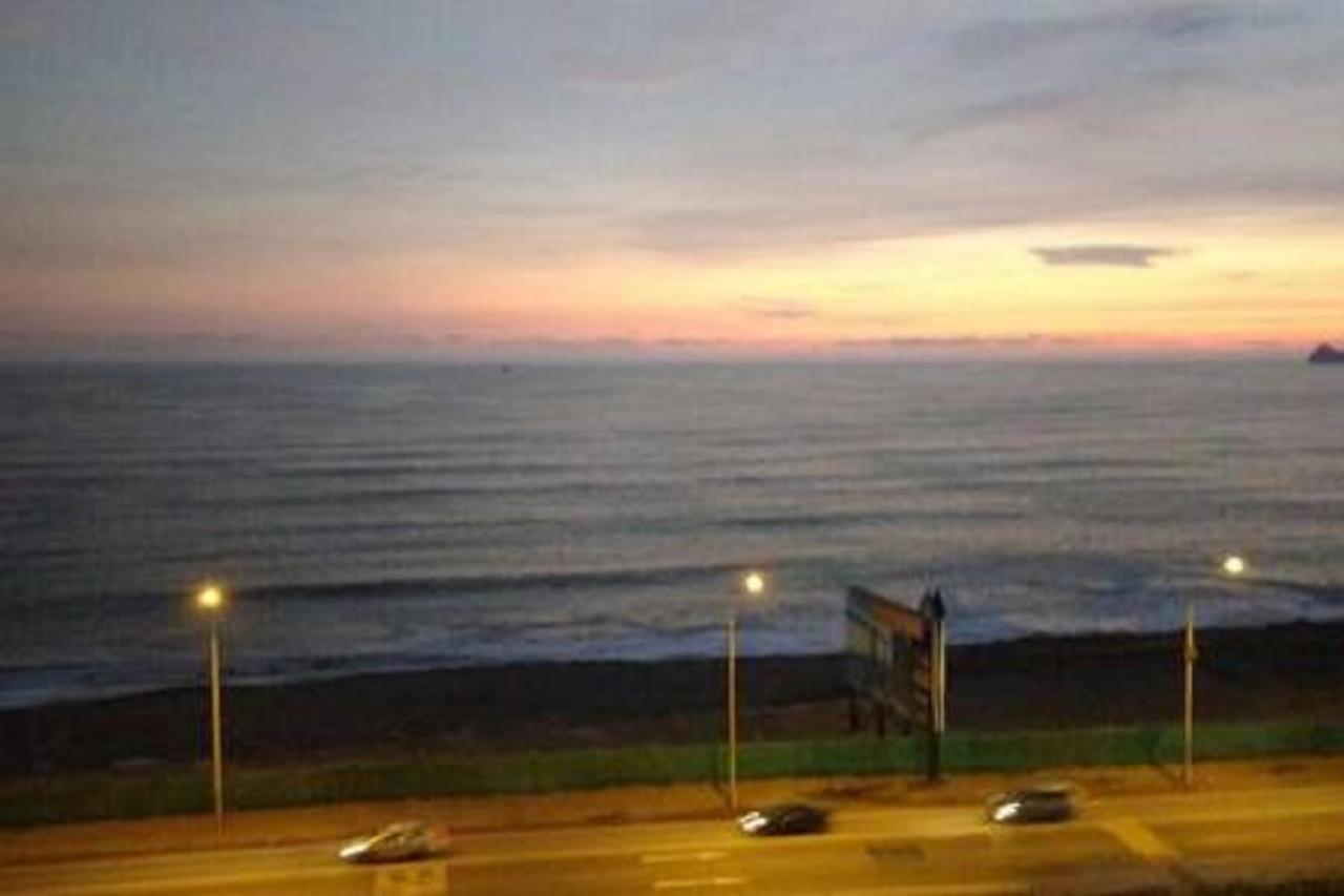 Ocean View Close To Airport Lima Exterior photo
